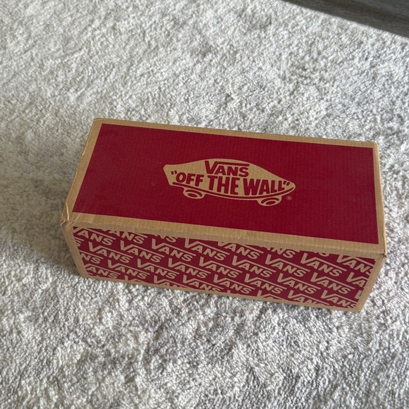 Vans | Shoes | Vans White Classic Slipon Loafers Minimalist  Vans White Classic Slip-On Loafers Minimalist Design - 8.5 (men’s)